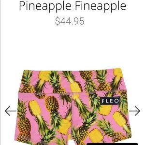 NWT Pineapple Fineapple Fleos